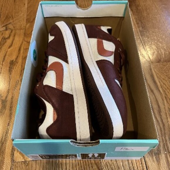 Nike SB Alleyoop NewClaystone Red Women’s Size 12 New in Box - No Lid - Picture 3 of 5